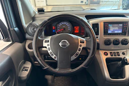 harmaa Nissan NV200 2013 kuva 11.