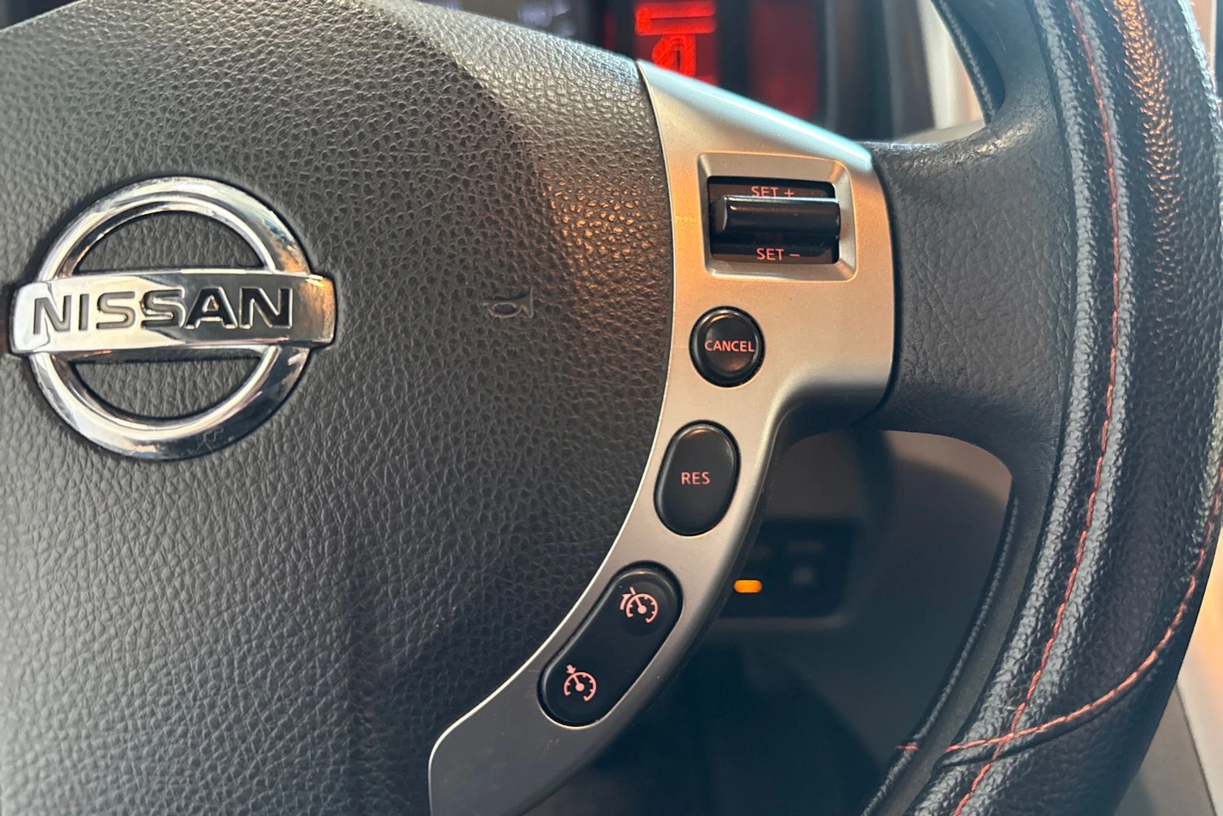 harmaa Nissan NV200 2013 kuva 13.