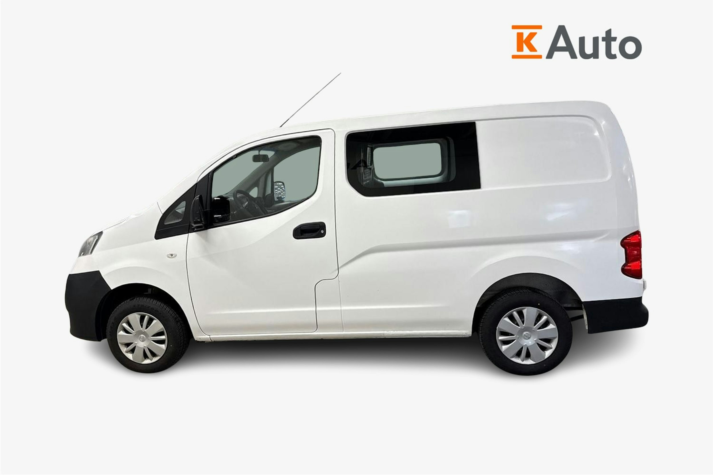 valkoinen Nissan NV200 2013 kuva 6.