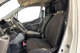 valkoinen Nissan NV200 2017 kuva 8.
