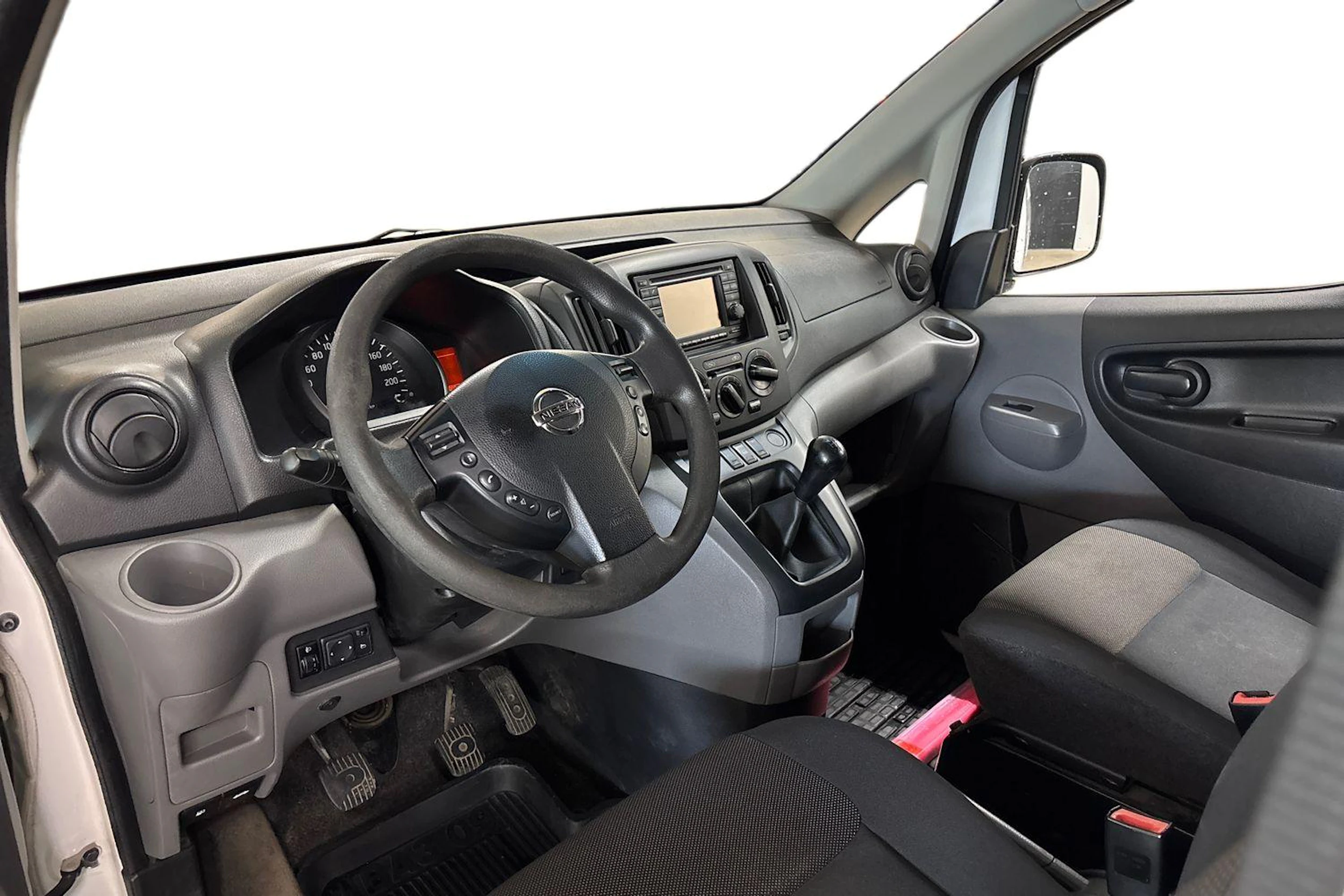 valkoinen Nissan NV200 2017 kuva 9.