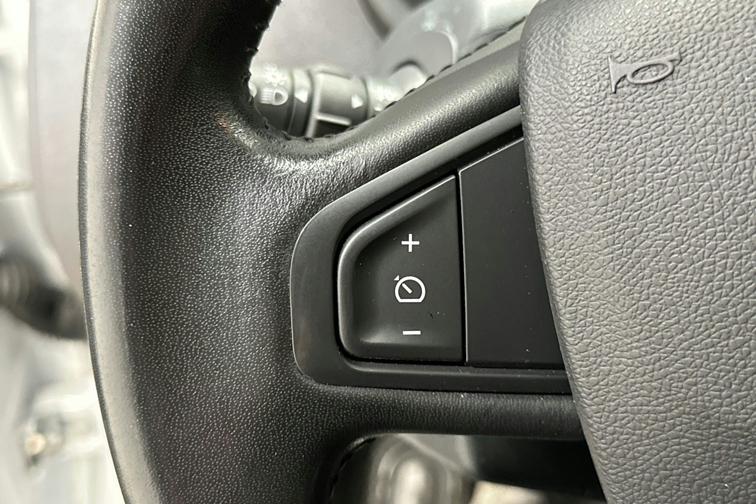 valkoinen Nissan NV250 2020 kuva 15.