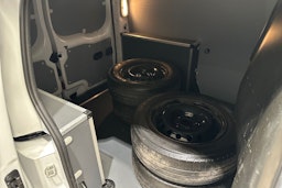 valkoinen Nissan NV250 2020 kuva 24.