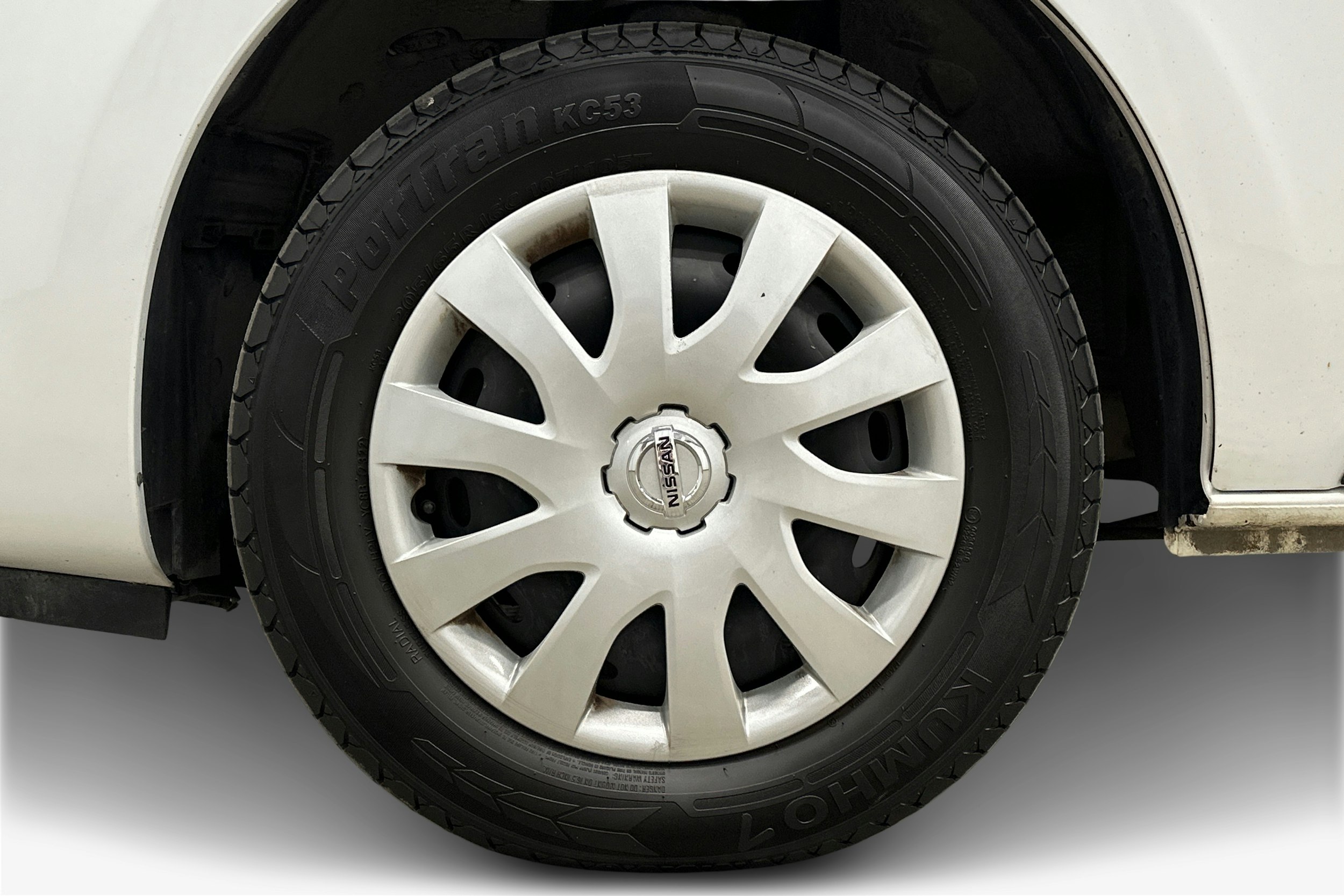 valkoinen Nissan NV300 2019 kuva 8.
