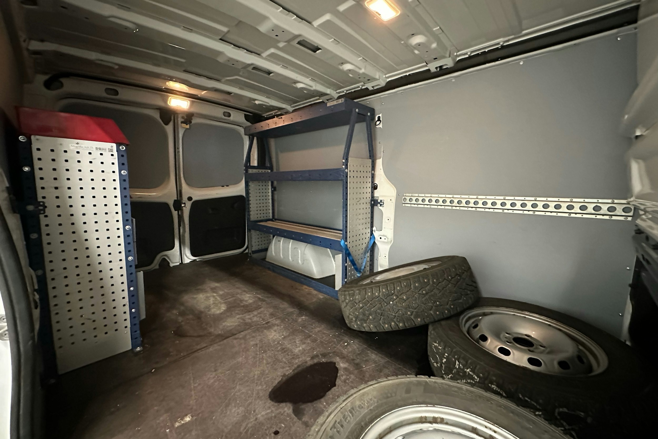 valkoinen Nissan NV300 2019 kuva 13.