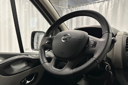 valkoinen Nissan NV300 2019 kuva 16.