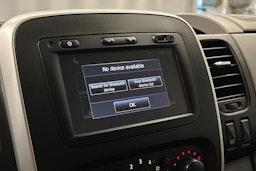 valkoinen Nissan NV300 2019 kuva 18.
