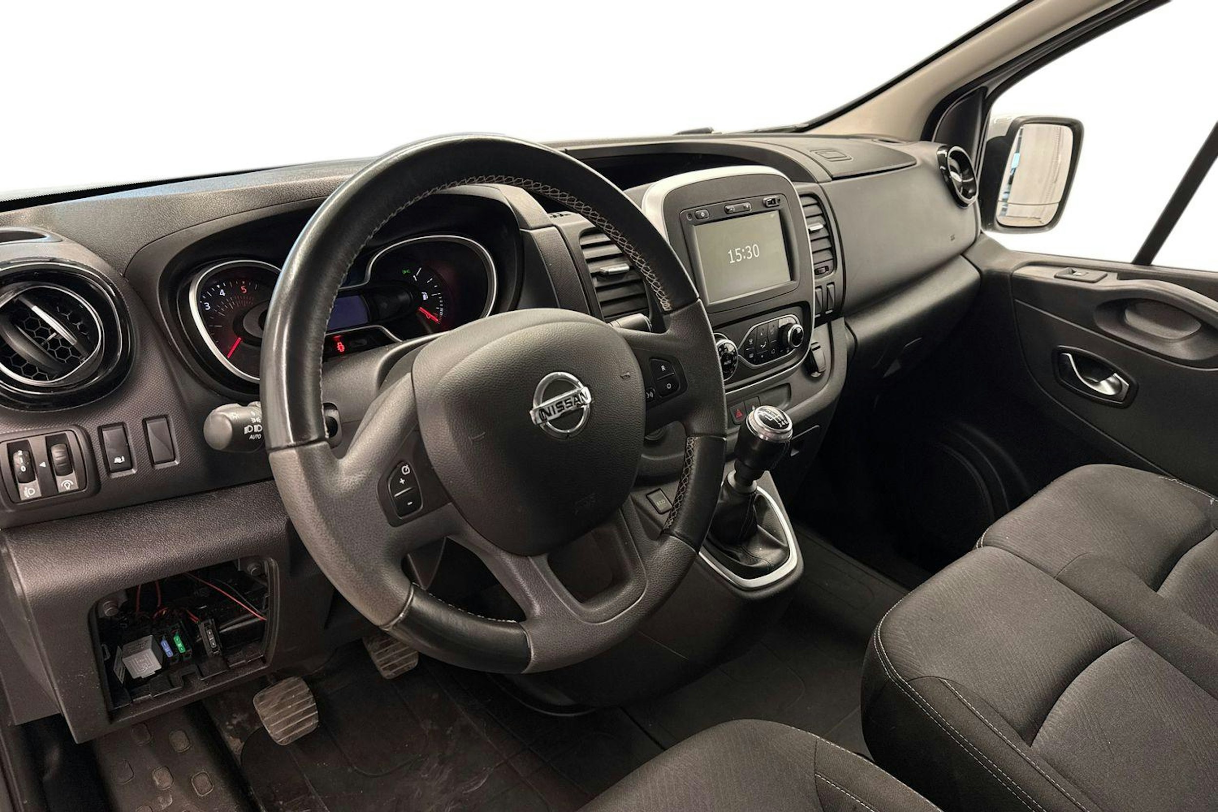 valkoinen Nissan NV300 2021 kuva 8.