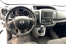 valkoinen Nissan NV300 2021 kuva 9.