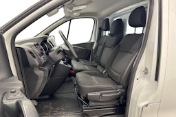 valkoinen Nissan NV300 2021 kuva 11.