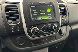 valkoinen Nissan NV300 2021 kuva 20.