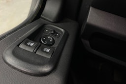 musta Nissan NV400 2021 kuva 24.