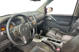 punainen Nissan Pathfinder 2007 kuva 6.
