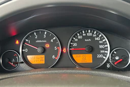 punainen Nissan Pathfinder 2007 kuva 20.