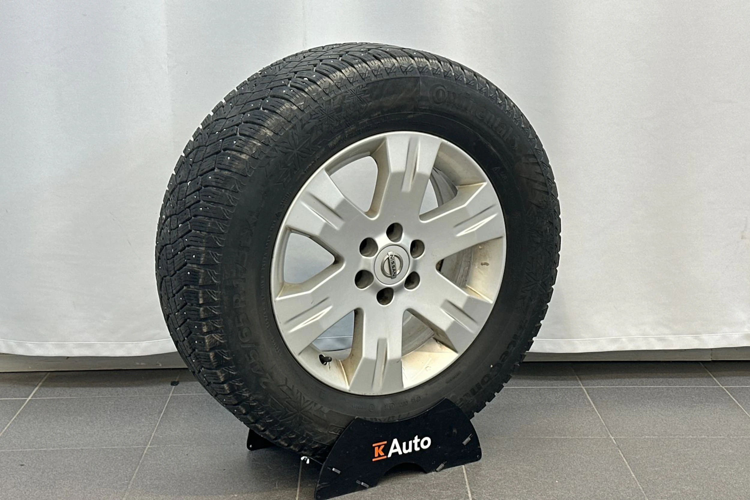 punainen Nissan Pathfinder 2007 kuva 28.