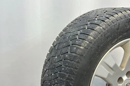 punainen Nissan Pathfinder 2007 kuva 29.