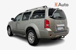 harmaa Nissan Pathfinder 2013 kuva 2.