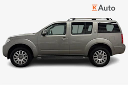 harmaa Nissan Pathfinder 2013 kuva 5.
