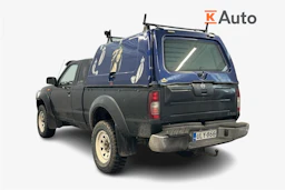 musta Nissan Pick-up 2005 kuva 5.