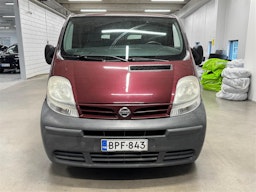 punainen Nissan Primastar 2005 kuva 3.