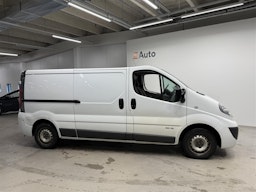 Valkoinen Nissan Primastar 2013 kuva 2.