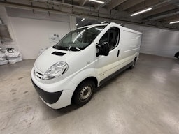 Valkoinen Nissan Primastar 2013 kuva 7.