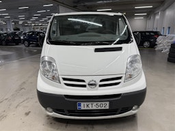 Valkoinen Nissan Primastar 2013 kuva 8.