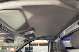 valkoinen Nissan Primastar 2014 kuva 39.