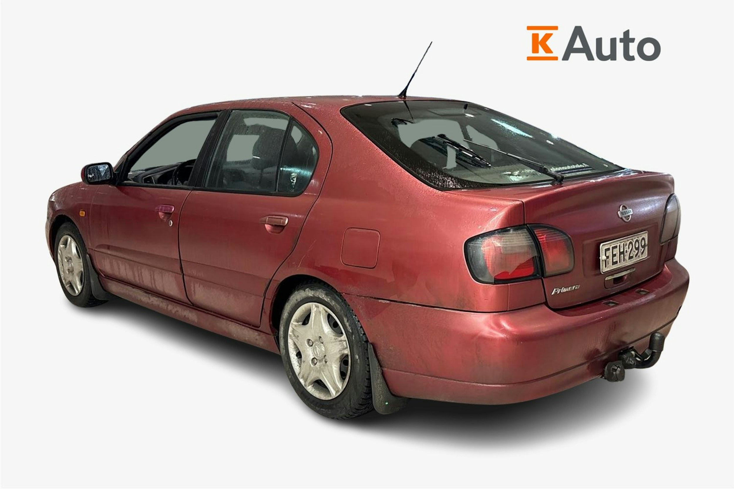 Punainen Nissan PRIMERA 1999 kuva 2.