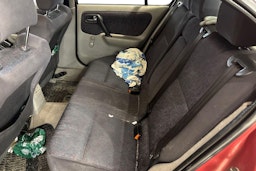 Punainen Nissan PRIMERA 1999 kuva 8.