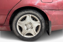 Punainen Nissan PRIMERA 1999 kuva 9.