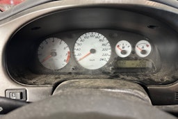 Punainen Nissan PRIMERA 1999 kuva 11.