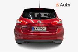 Punainen Nissan Pulsar 2015 kuva 3.