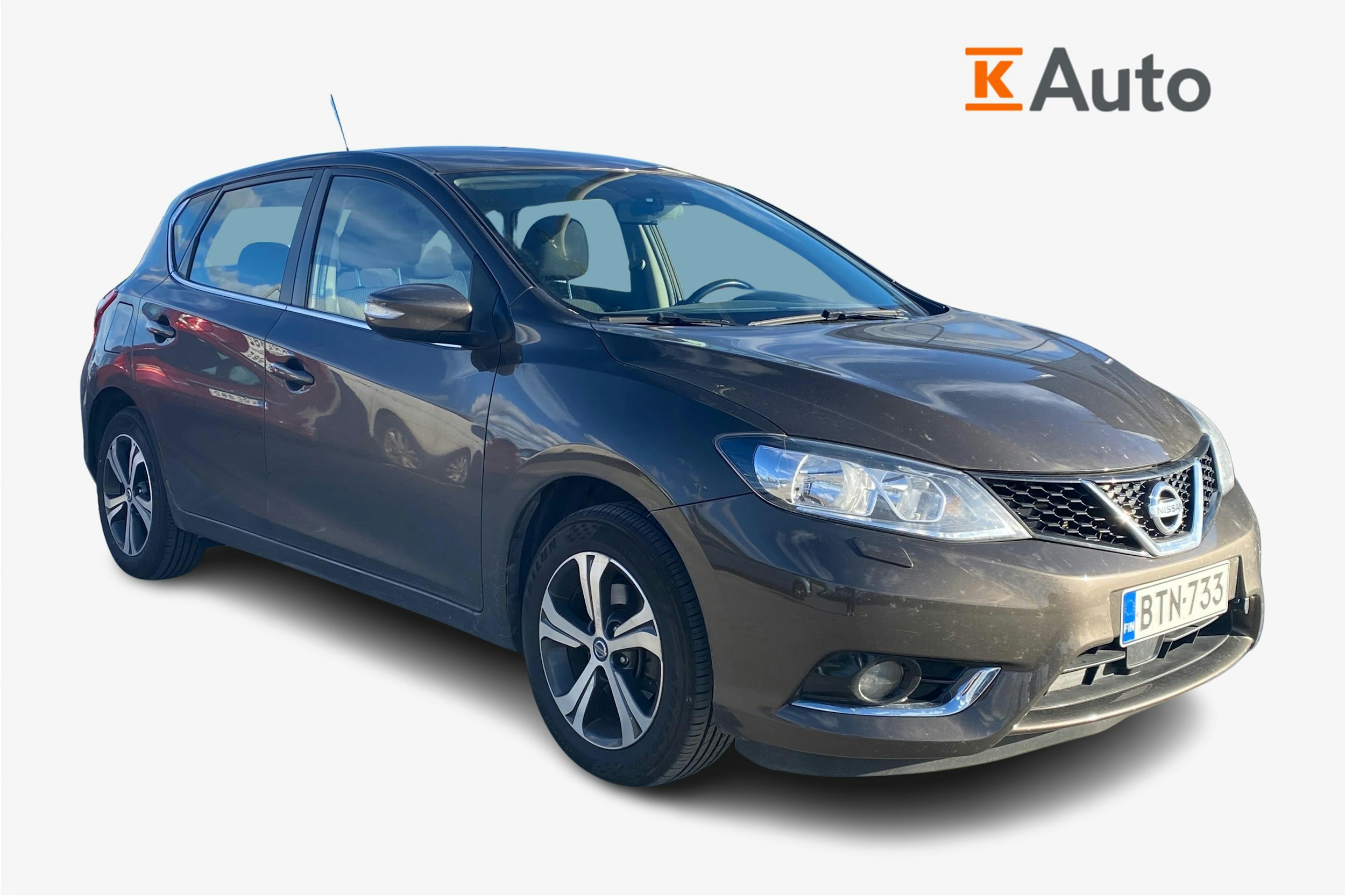 ruskea (beige) Nissan Pulsar 2016 kuva 1.
