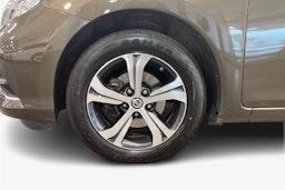 ruskea (beige) Nissan Pulsar 2016 kuva 9.