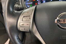 ruskea (beige) Nissan Pulsar 2016 kuva 15.