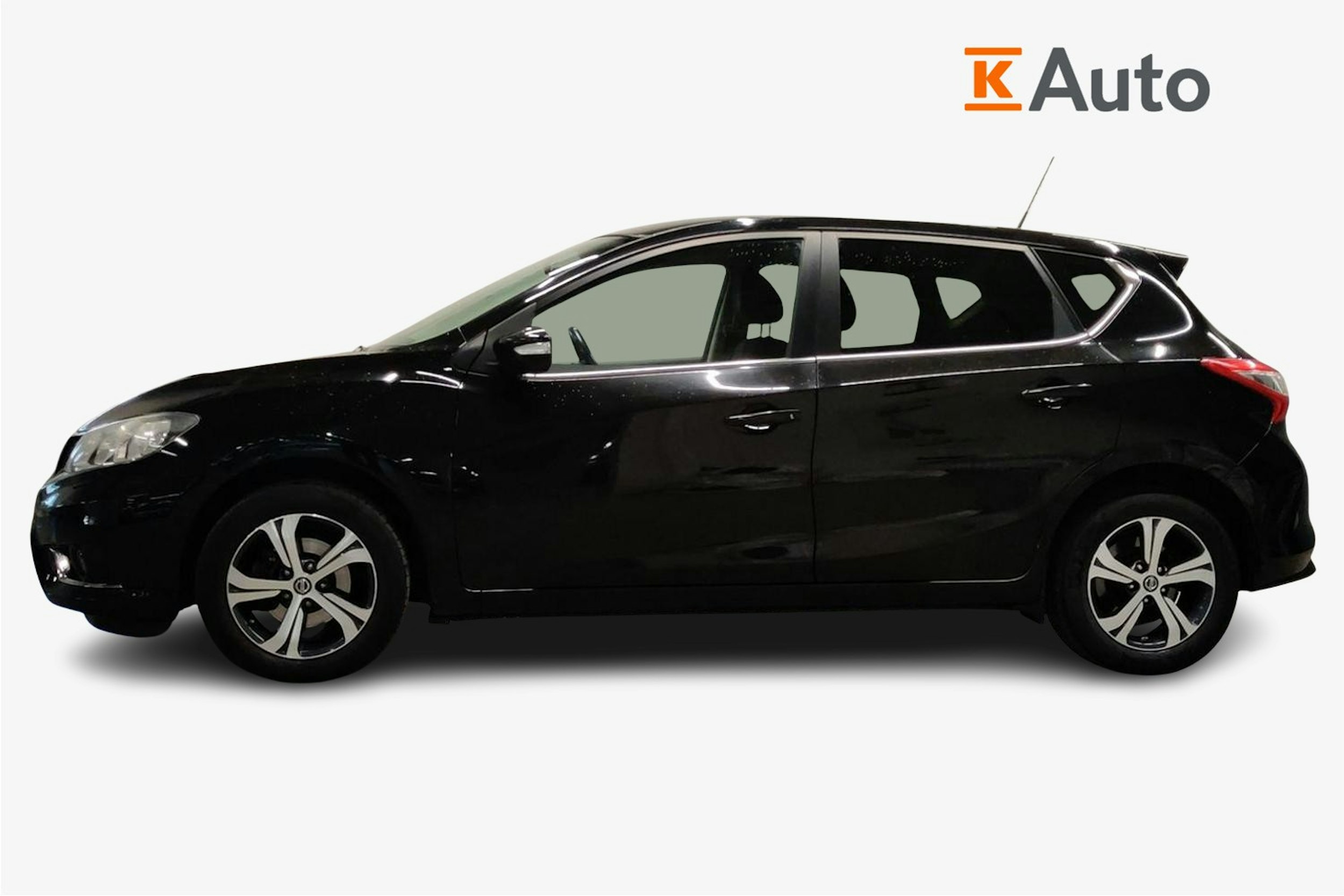 musta Nissan Pulsar 2016 kuva 6.