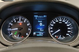musta Nissan Pulsar 2016 kuva 14.