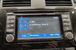 musta Nissan Pulsar 2016 kuva 16.
