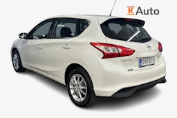 Valkoinen Nissan Pulsar 2016 kuva 2.