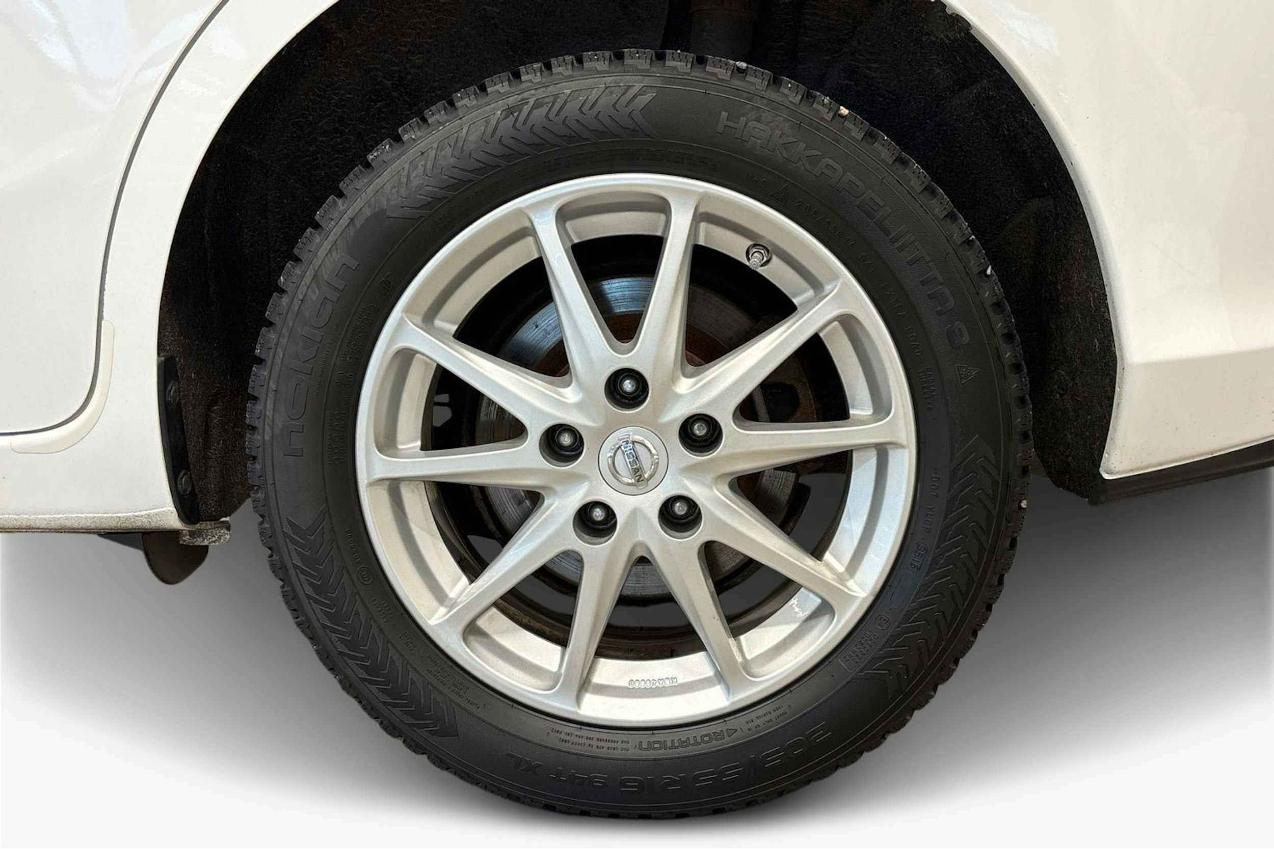 valkoinen Nissan Pulsar 2017 kuva 11.