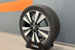 valkoinen Nissan Pulsar 2017 kuva 13.