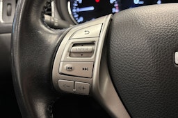 valkoinen Nissan Pulsar 2017 kuva 16.