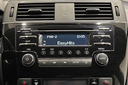 valkoinen Nissan Pulsar 2017 kuva 19.