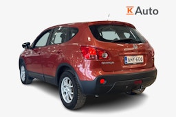 punainen Nissan Qashqai 2008 kuva 2.