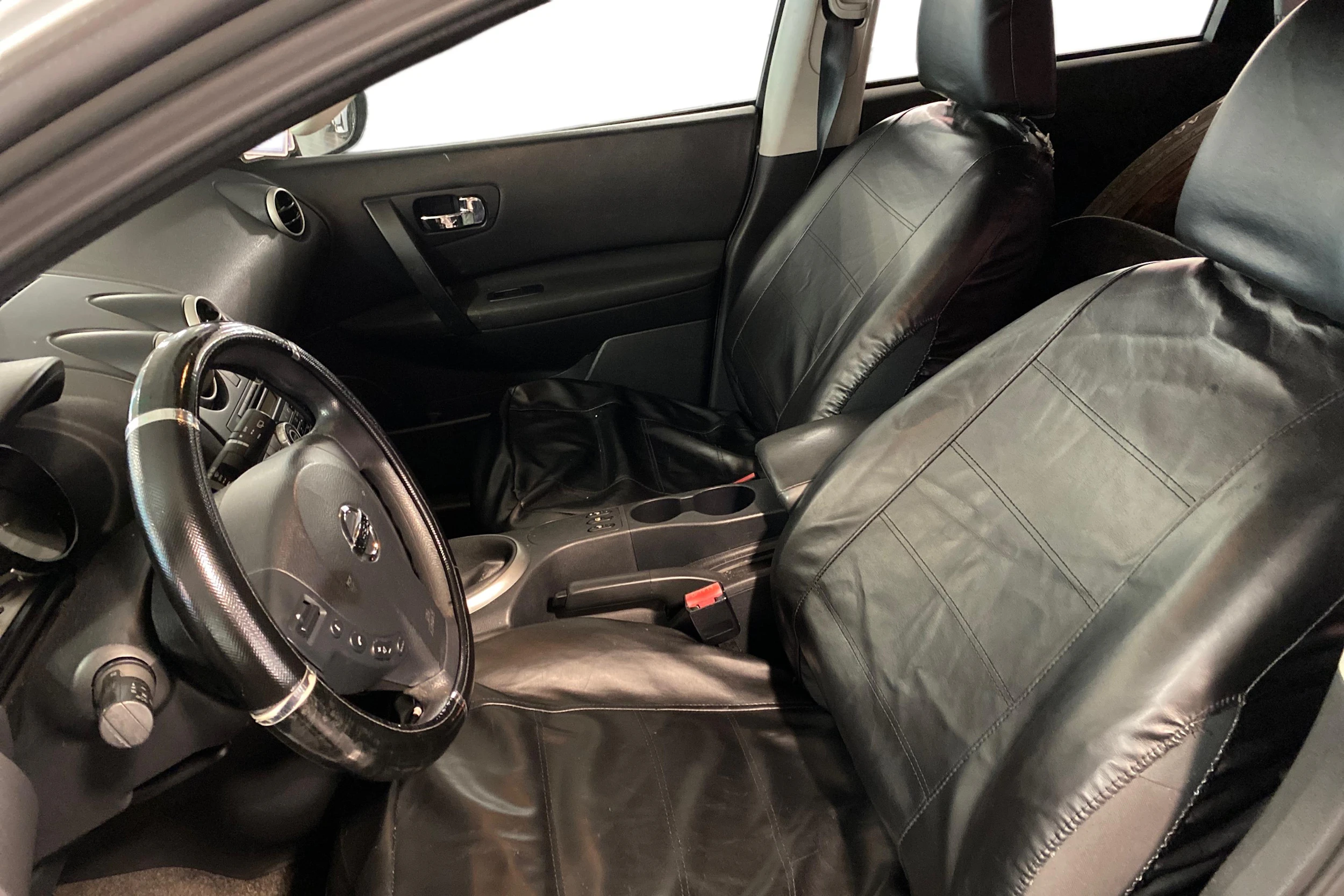 Hopea Nissan Qashqai 2008 kuva 8.