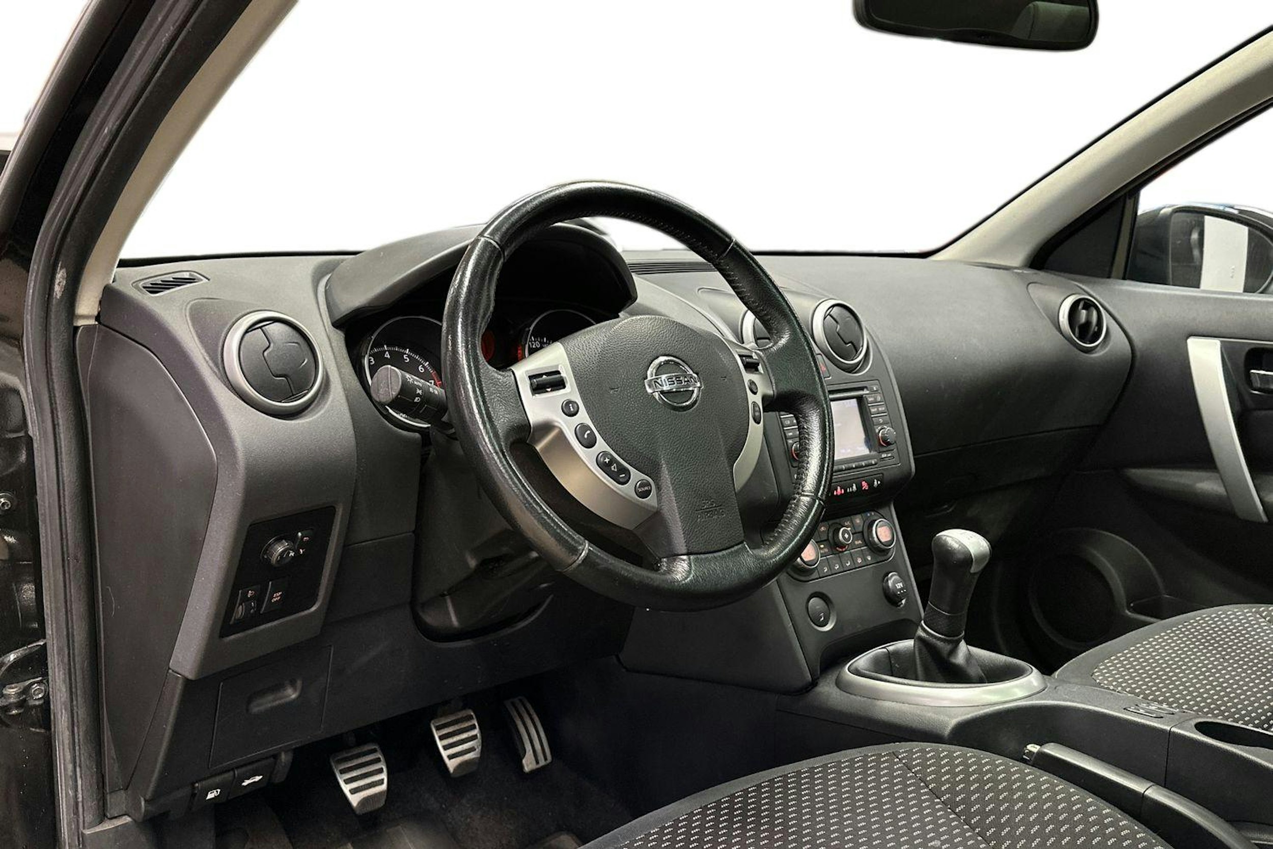 musta Nissan Qashqai 2009 kuva 7.