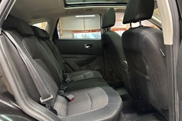 musta Nissan Qashqai 2009 kuva 16.
