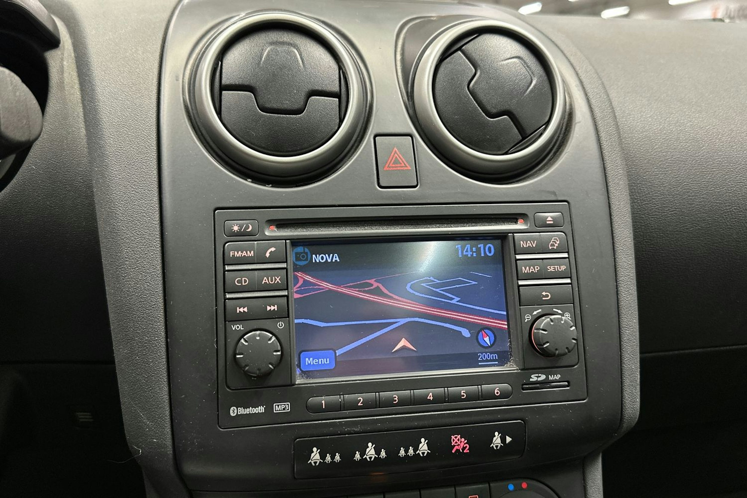 musta Nissan Qashqai 2009 kuva 20.