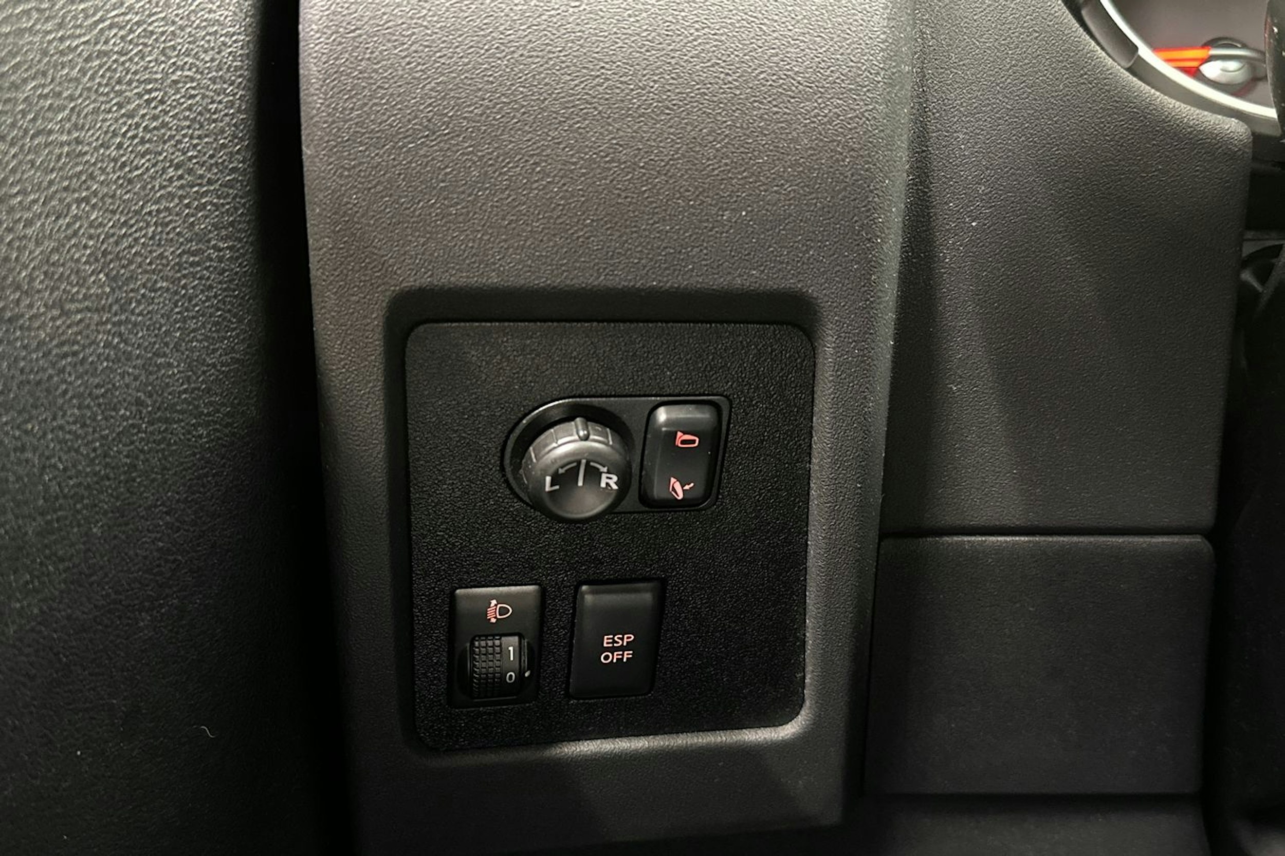 musta Nissan Qashqai 2009 kuva 27.